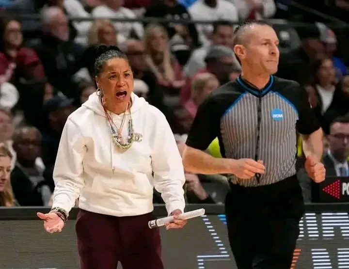 Tragic News: South Carolina head coach Dawn Staley has been fined $59,000 and issued a formal warning by the NCAAW following an incident during a game against the Duke Blue Devils. The disciplinary action comes after Staley was heard shouting an expletive three times in response to……..