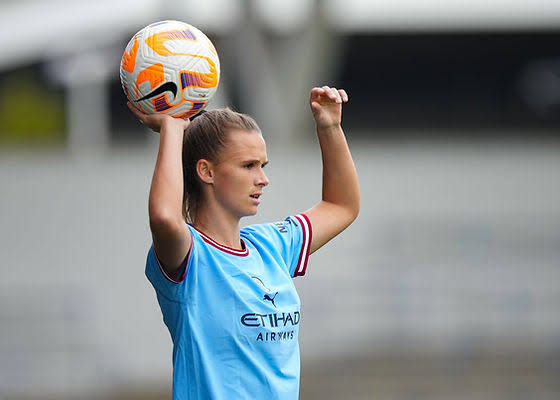 SO SAD: “Heartbreak for Man City Women as Champions League Dream Fades! Casparij’s Emotional Tribute Goal Not Enough to Mask Fowler’s Absence in Frustrating 1-1 Draw with Everton!